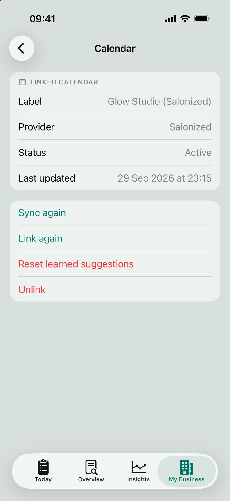 The calendar screen for Glow Studio: a connected Salonized calendar with status Active and the time of the last update.
