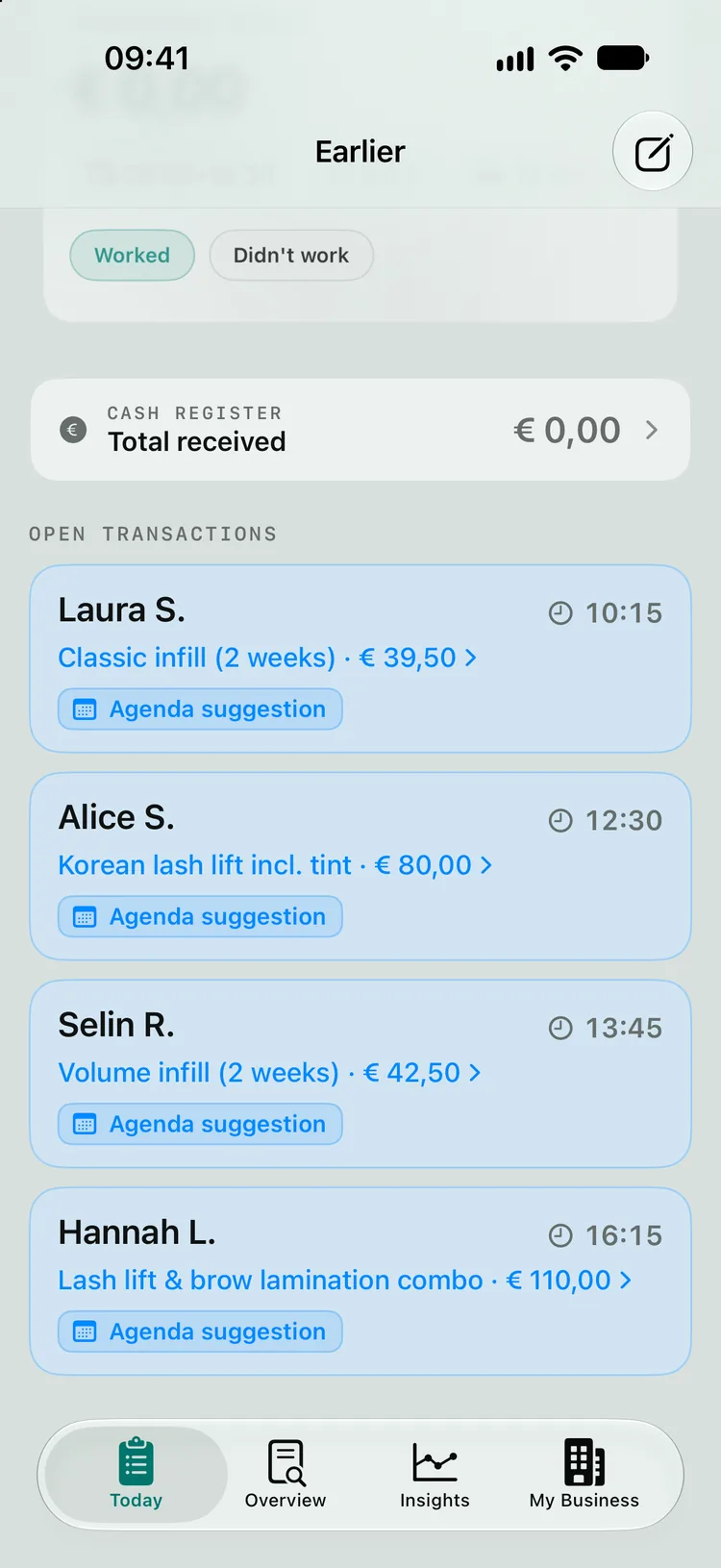 Agenda suggestions on 30 September: blue rows for Laura S., Alice S., Selin R. and Hannah L., each with the time, service and price from the calendar.